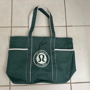 Lululemon Tote NWOT